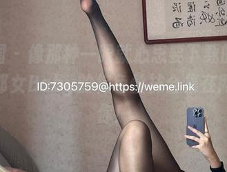 微密圈 – 像那种一眼就心思要下载的，嗯…美邵女Baby的棕色丝袜合集在网盘等你！