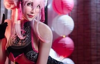 翎柒菜菜的图集，护士制服只是一层皮，谁说白大褂不能有点魔力？