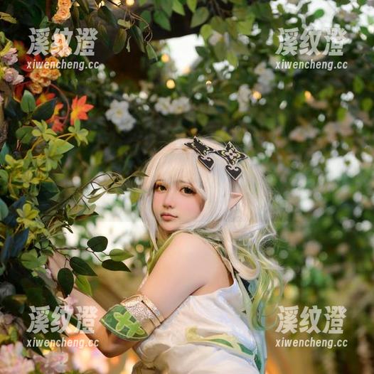 莱可Raika不轻易展露的灰丝：每一张图片都在考验我的自控力。