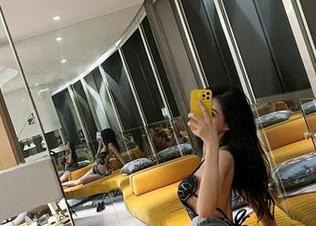 微密圈 – 葛征双马尾图包，下载前请确保未被双马尾攻略！