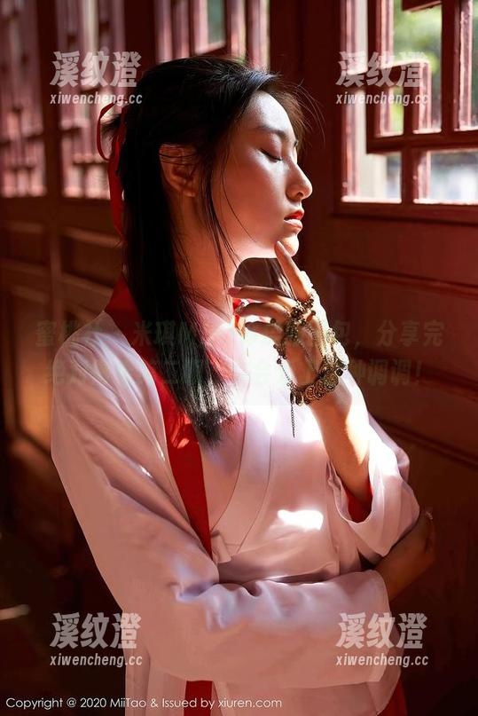 蜜桃社 - 米琪MIKI体操服图包，分享完绝对得看第二眼，你会爱上这种调调！
