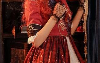 分享许多鱼鱼鱼浴缸情景：不见光的某个角落？