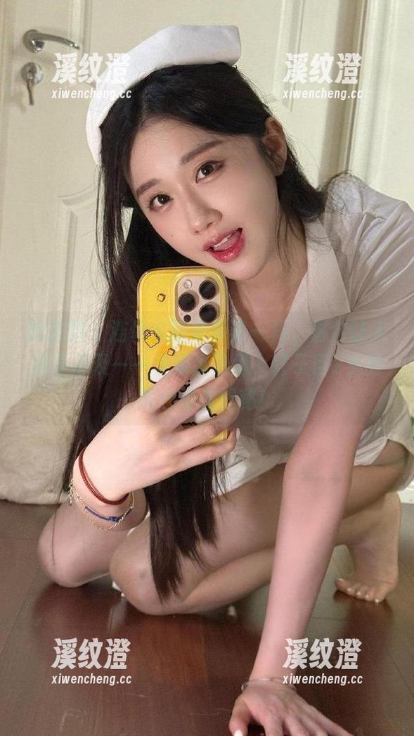 微密圈 - 连体衣就像青春一样，偶尔让人措手不及——快来凑热闹，轩子巨2兔的图包等你揭秘！