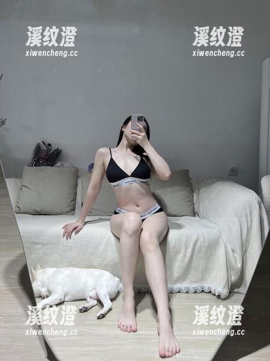 微密圈 - 如果维密天使遇上黑色渔网，那铁锤姐姐的私房写真就是一部世纪鬼片，太好玩了！