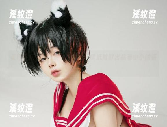 美图背后，有阿寨寨的温柔，壁纸默默出品着小小的情绪。