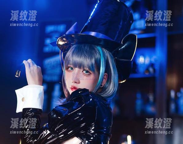 阿薰kaOri的白色写真，冷静如冰，唯美得像昨晚做的梦，就差点没醒过来！