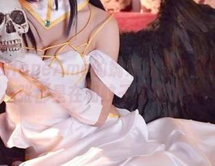 雨波_HaneAme的蜘蛛人写真集：每一张都是在和蚊子斗智斗勇