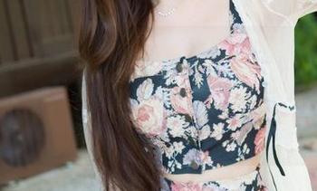 魅妍社 – 王婉悠清纯写真，套图中的每一帧好像都在诉说一个小秘密，等等…是我太想多了吗？