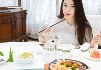 魅妍社 – 这些福利图片能让你跟陈雅漫VICKY的女神梦更近一步！