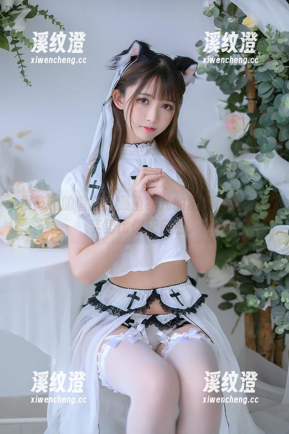 鳗鱼霏儿 很高雄的碧蓝,鳗鱼霏儿的图库游历——姿势比你还自由。